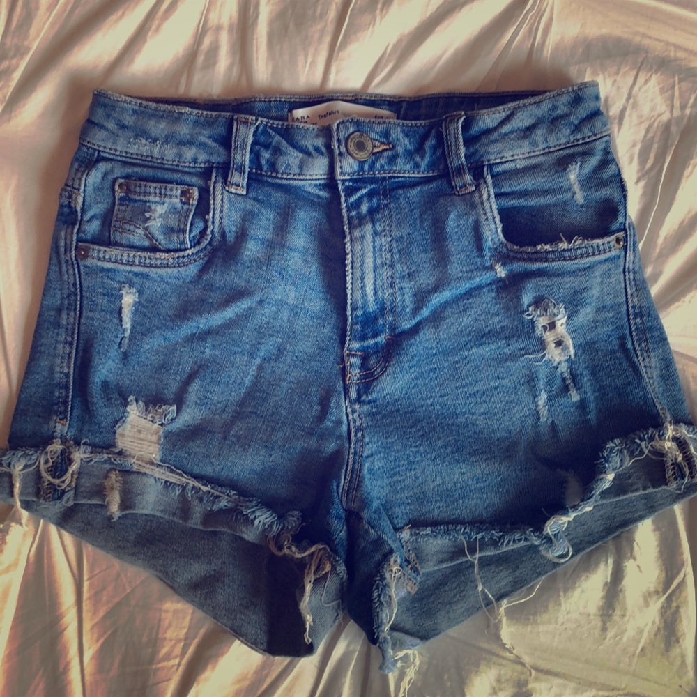 Zara Denim Shorts Light/Medium Wash size 00